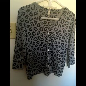 CUBISM Gray Leopard Print Cardigan